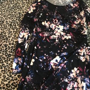 Floral dress adorable